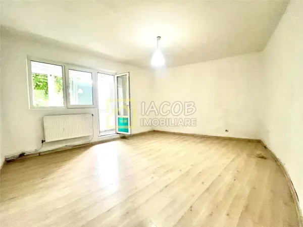 Apartament 2 camere Bacău - poza 2