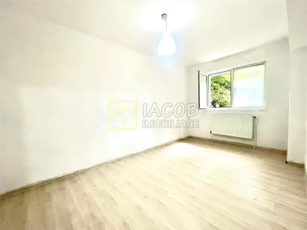 Apartament 2 camere Bacău - poza 6