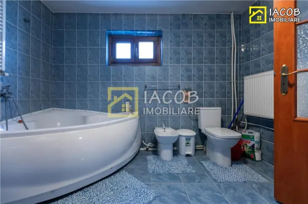 Casă 4 camere Bacău - poza 39