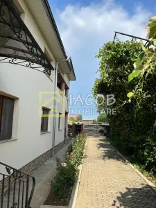 Vila P si 1E,  teren 1000 mp, loc. Dumbrava, jud Bacau - foto 12
