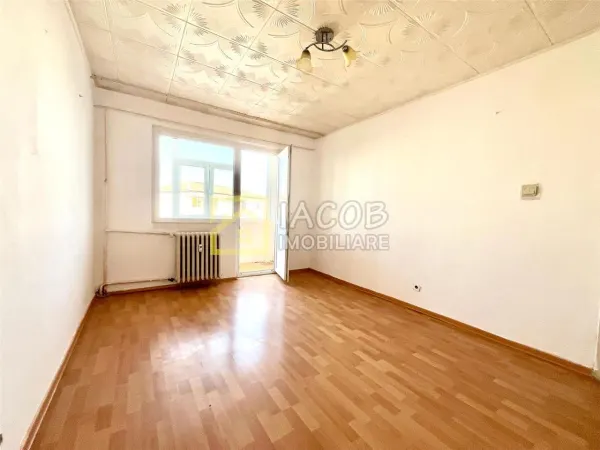 Apartament 3 camere Bacău - poza 8