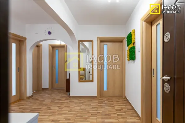 Apartament 3 camere Bacău - poza 15