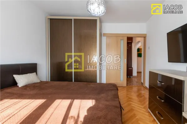 Apartament 3 camere Bacău - poza 23