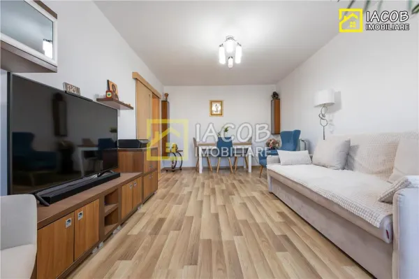 Apartament 3 camere Bacău - poza 7