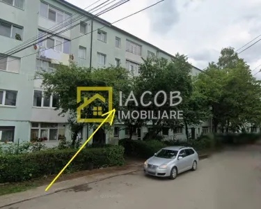 Apartament cu 3 camere, etajul 1, str. Milcov, Bacau - foto 1