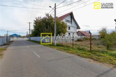 Casa S+P+1+M in localitatea Savinesti, jud. Neamt - foto 5