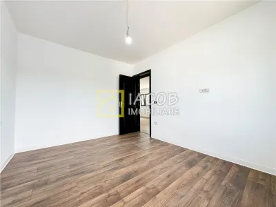 Casă 3 camere Margineni - poza 3