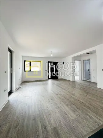 Casă 3 camere Margineni - poza 9