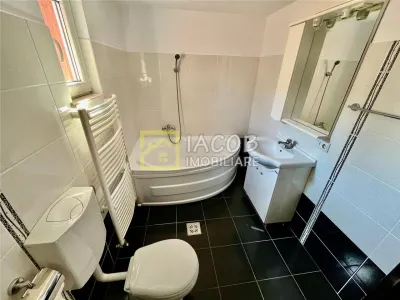 Casa P+M, loc. Faraoani, jud. Bacau - foto 18