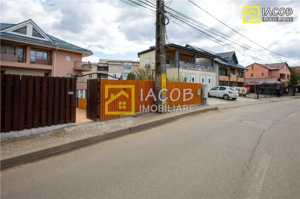 Casă 11 camere Bacău - poza 3