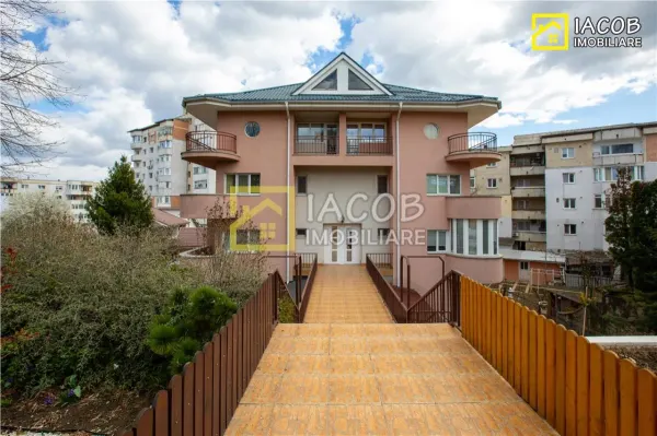 Casă 11 camere Bacău - poza 5