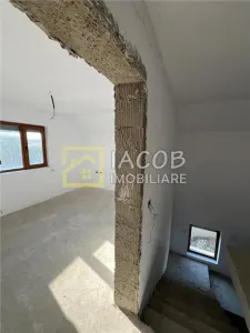 Casa ''''la gri'''' P+M, Dumbrava -Itesti, jud Bacau - foto 4