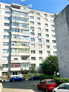 Apartament cu 3 camere decomandate, strada Alecu Russo Bacau - Bacau