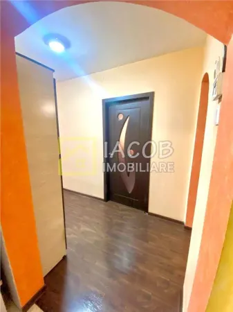 Apartament 3 camere Bacău - poza 15