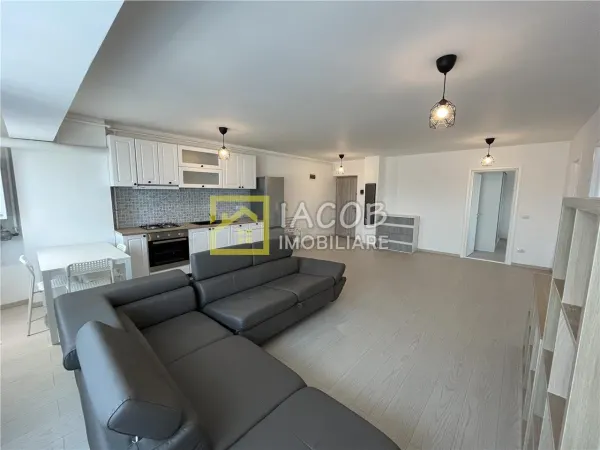 Apartament 3 camere Bacău - poza 1