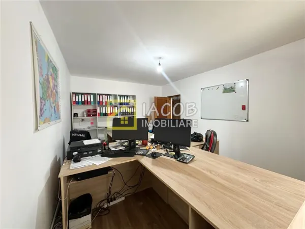 Apartament 3 camere Bacău - poza 3