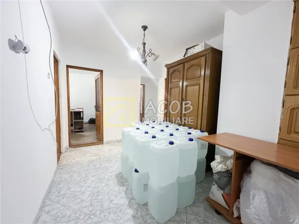 Apartament 3 camere Bacău - poza 9