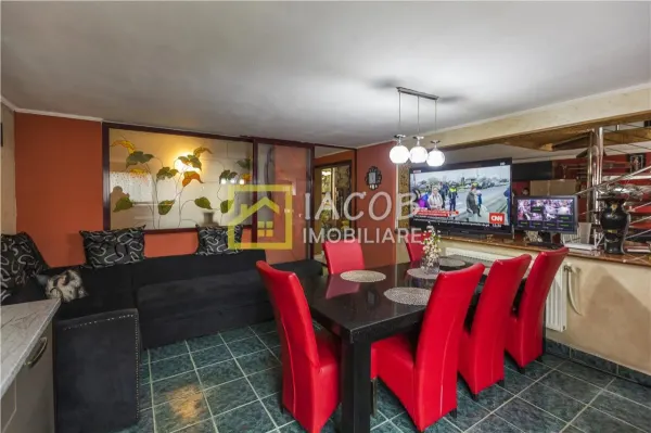 Casă 5 camere Margineni - poza 13