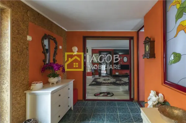 Casă 5 camere Margineni - poza 21
