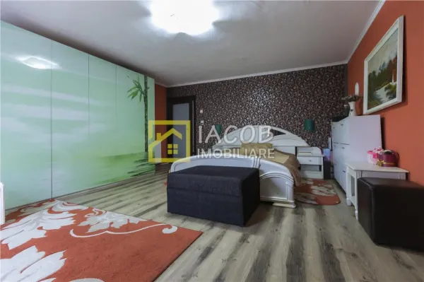 Casă 5 camere Margineni - poza 24
