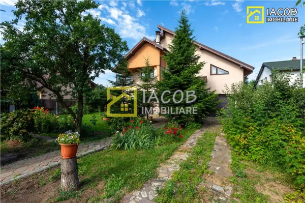 Casă 5 camere Bacău - poza 1