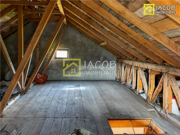 Casă 5 camere Bacău - poza 17