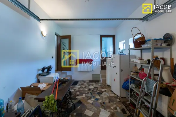Casă 5 camere Bacău - poza 24
