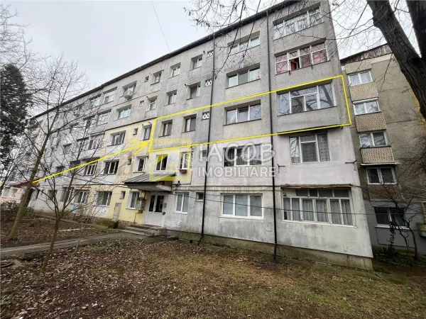 Apartament 3 camere Bacău - poza 3