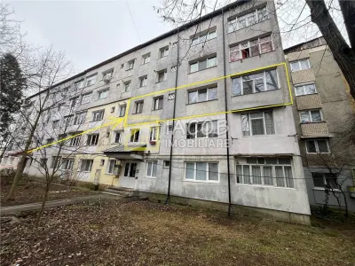 Apartament 3 camere Bacău - poza 3