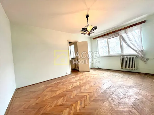 Apartament 3 camere Bacău - poza 7