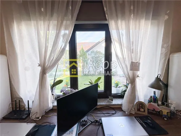 Casă 5 camere Bacău - poza 10