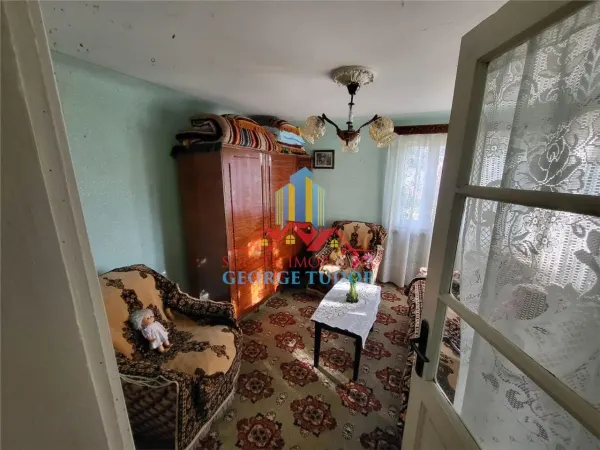 Casă 2 camere Mihai Voda - poza 3