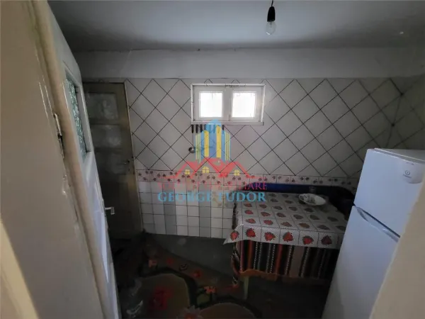 Casă 2 camere Mihai Voda - poza 8