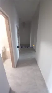 De inchiriat: Apartament cu 3 camere in zona Centrala - foto 9