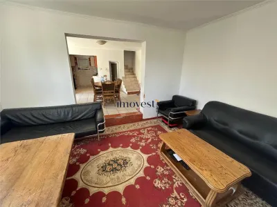 Casa spatioasa de vanzare in Decebal, judetul Satu Mare | 4 dormitoare | Teren 900 mp | Ideala pentru familie sau investitie - foto 12