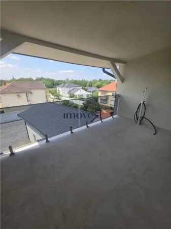 Apartament 3 camere Satu Mare - poza 3