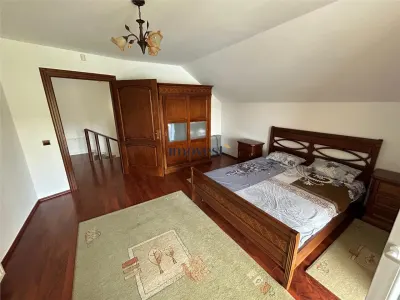 Casa de vanzare cu ponton privat la Lacul Mujdeni, judetul Satu Mare | 405 mp construiti | Teren 621 mp - foto 9