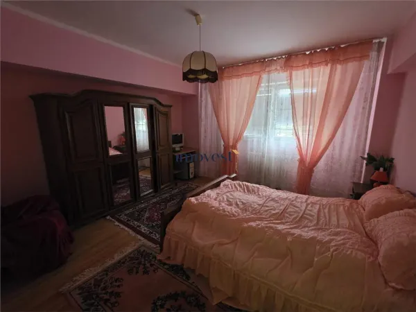 Apartament 4 camere Satu Mare - poza 20