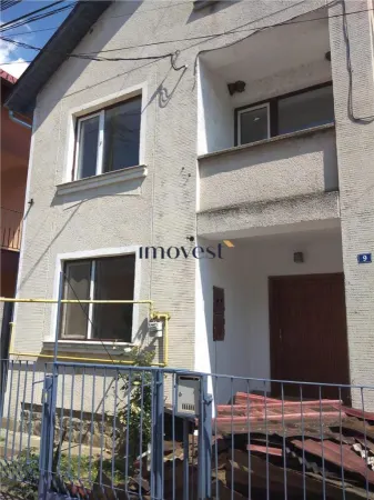 Casă 6 camere Păulești - poza 1