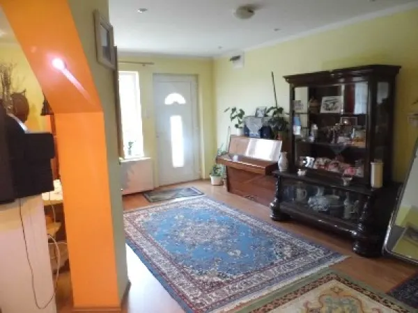 Casă 4 camere Păulești - poza 2