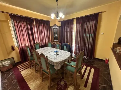 Casa de vanzare zona Baritiu - foto 2
