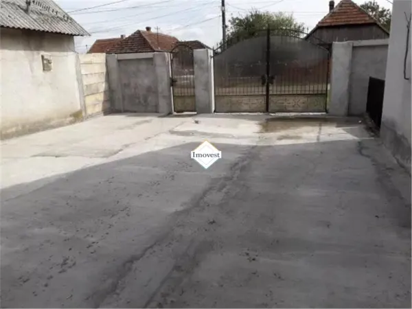 Casă 2 camere Lazuri - poza 6