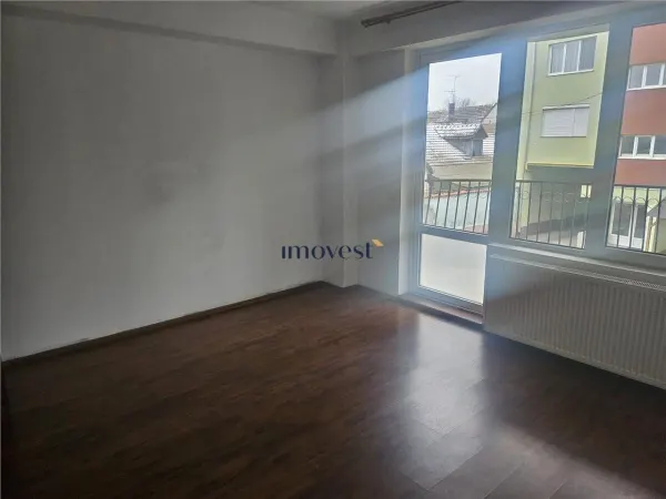 Apartament 3 camere Satu Mare - poza 2