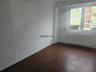 Apartament 3 camere Satu Mare - poza 4