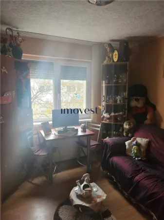 Apartament 4 camere Satu Mare - poza 9