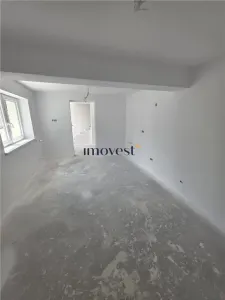 Apartament la Casa semifinisat P+M Titulescu - foto 4