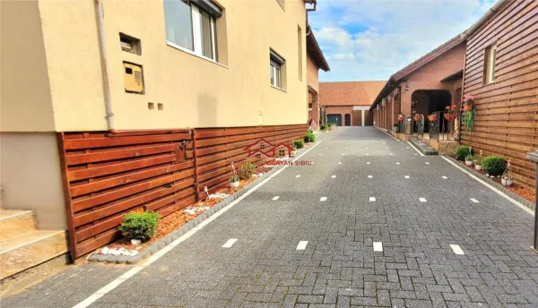 Casă 15 camere Miercurea Sibiului - poza 19