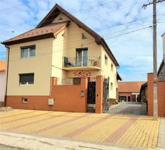Casă 15 camere Miercurea Sibiului - poza 31