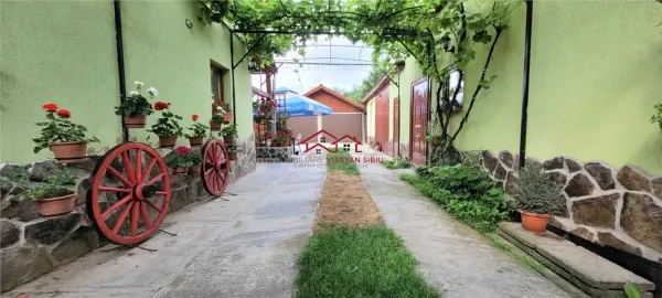 Casă 8 camere Apoldu de Jos - poza 2