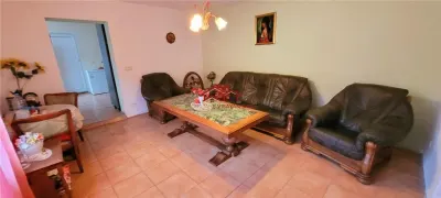 Casă 5 camere Garbova - poza 14
